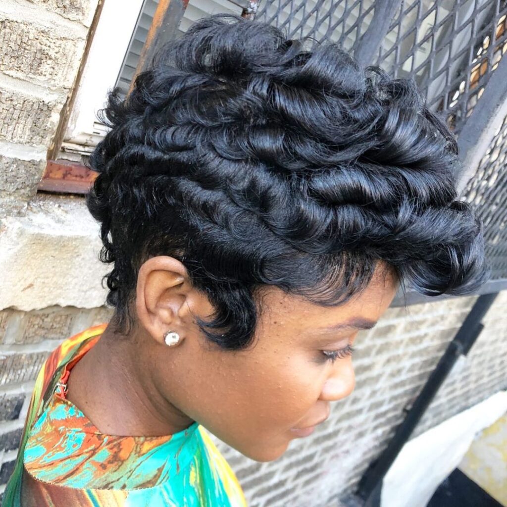 Natural Short Hair with Curls