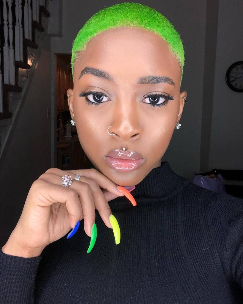 Green Short Hairstyles for Black Women